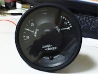 S 様 車のメーターのガラス