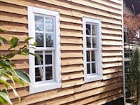 T.H様 自作小屋の上げ下げ窓のガラス