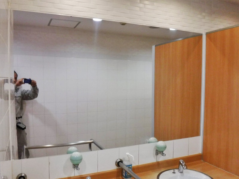 洗面鏡 化粧鏡 トイレ鏡 浴室鏡 クリスタルミラーシリーズ（アーチ）：スーパークリアーミラー （超透明鏡） デラックスカットタイプ - 3